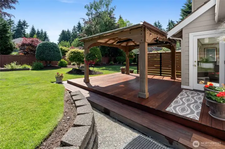 Deck & Gazebo