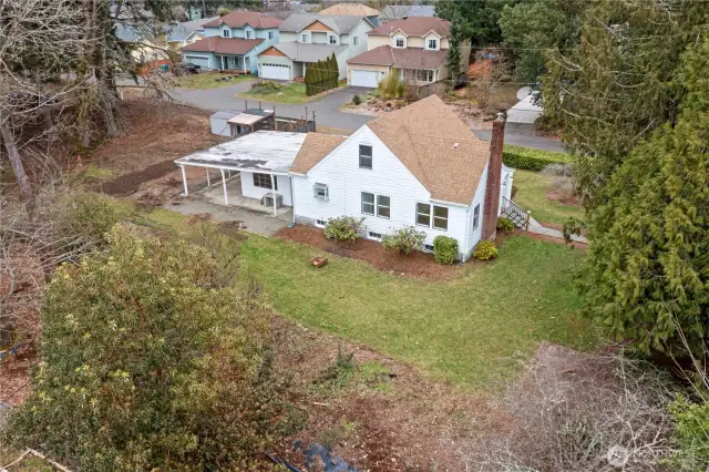 Looking at the west side of the house. Essentially the drone is in the field looking at he house.