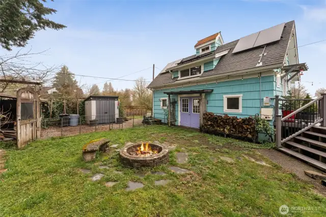 Level lot offers space for a fire pit, seating, gardening