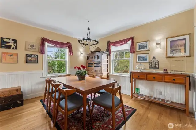 The dining space is large, with plenty of wall space for your furnishings.