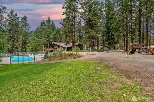 Ponderosa Clubhouse and Swimming Pool