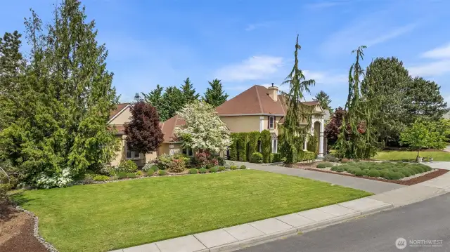 Let's take a quick walk around the gorgeous grounds starting in the front