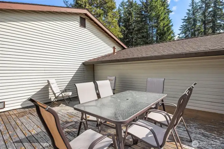 Large Deck