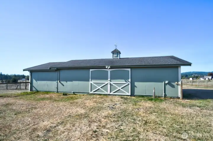 Barn