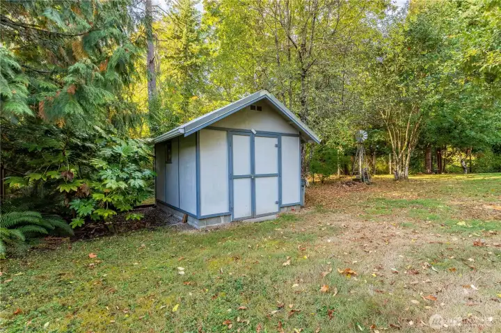 Detached garden shed
