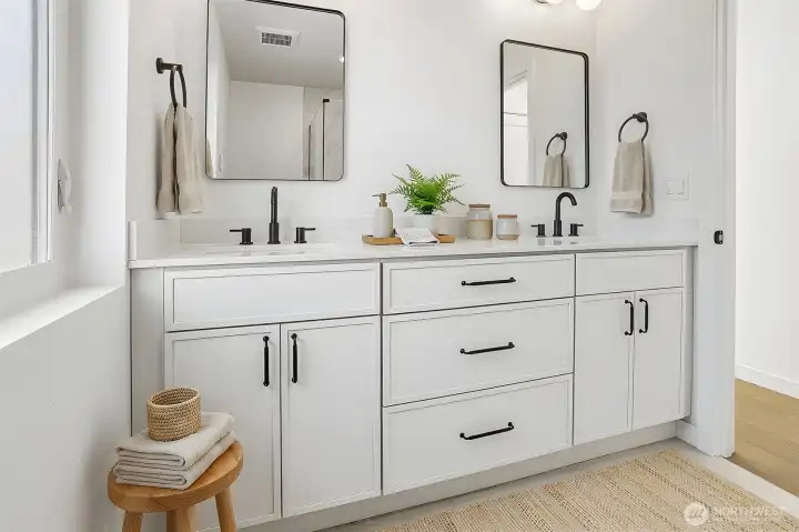 Virtually staged p  rimary bath