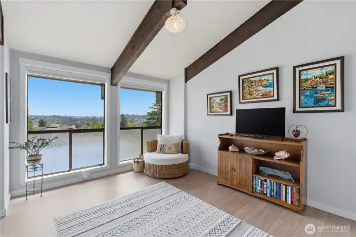 Ideal as a home office or quiet retreat—this flexible space offers the perfect setting for work, reading, or simply unwinding.