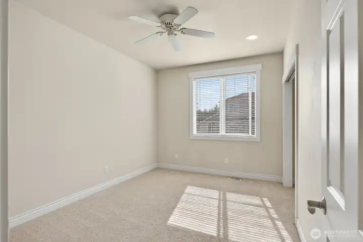 4 bedrooms total