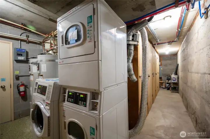 Building Washer/Dryer