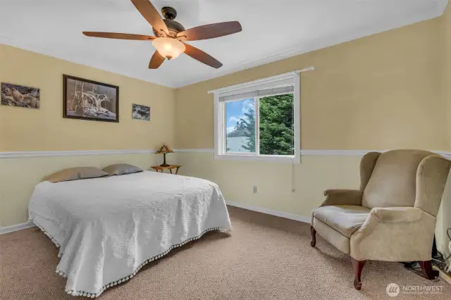 Second bedroom
