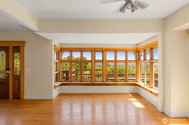 Enjoy the ever-changing backdrop that truly defines the space.