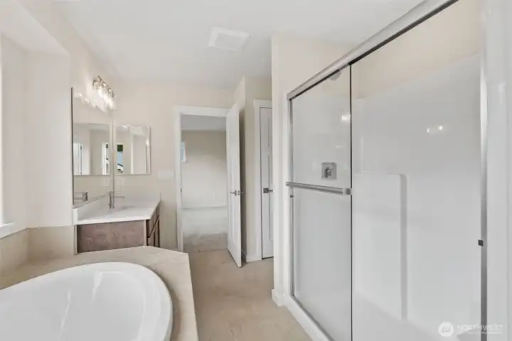 Home is under construction. Photos are of a previously built home from the same community with similar finishes. Builder reserves the right to change features, plans, prices & specifications without notice. Features vary by plan. Buyer to verify square footage.