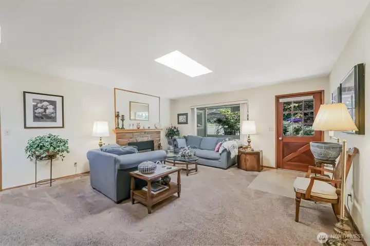 Well-maintained and pristine condition.