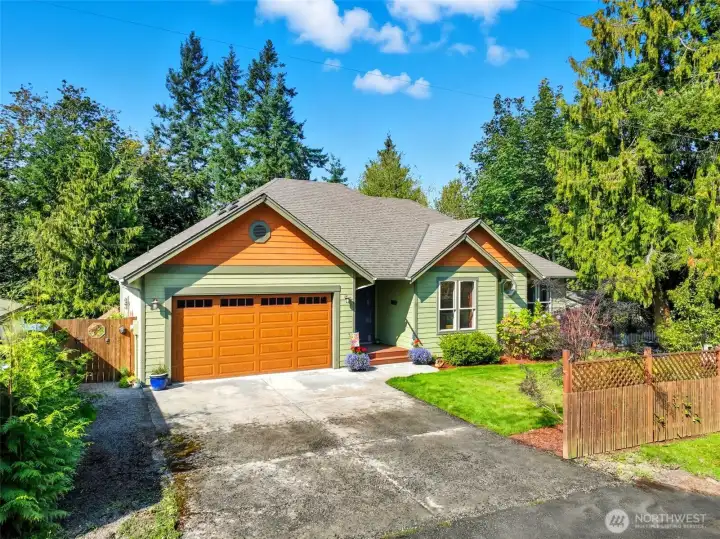 Beautiful Craftsman near Warm Beach!