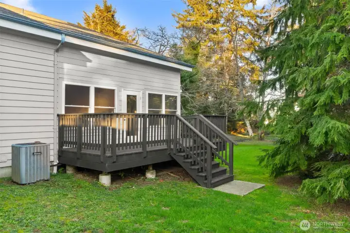 Nice south side deck