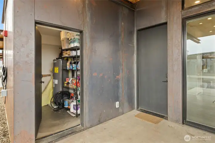 Plenty of storage as well.