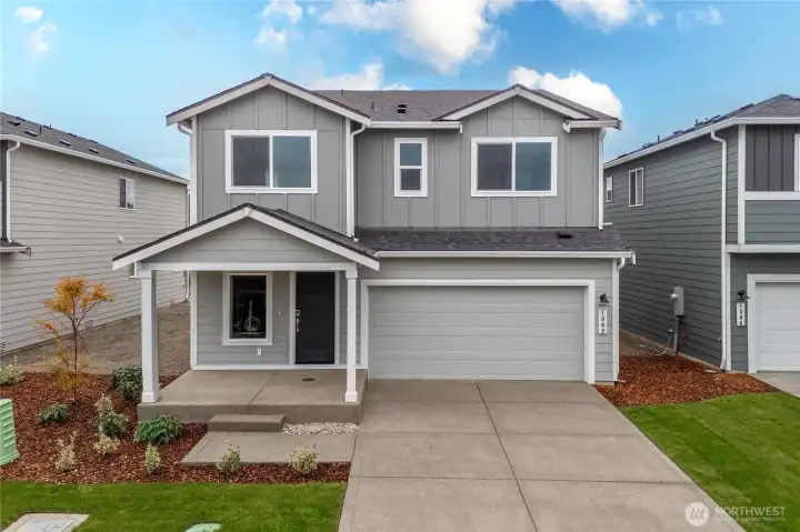 Disclaimer Secondary photos of same floor plan on different lot in different community: Photos are from another Viola, finishes, upgrades, and features may vary.