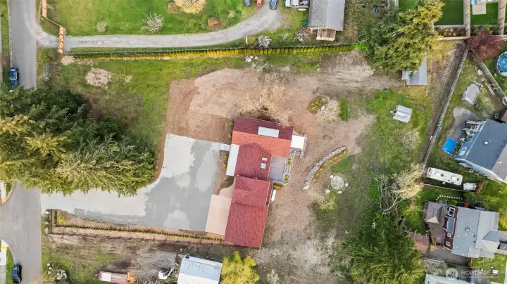 1.2 acre lot with space to park a TON of vehicles! Adjoining lot is for sale too! 1.57 total if you purchased both lots