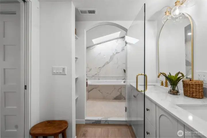 Step into the only space you will ever want to shower or bathe in again!