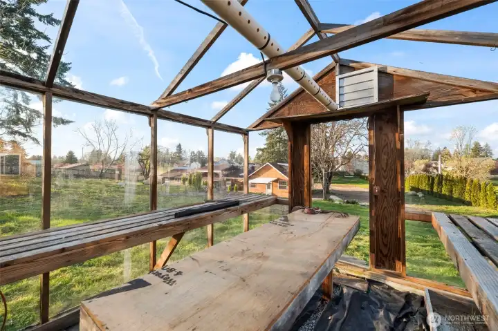 Glass plate green house. This is the real deal!