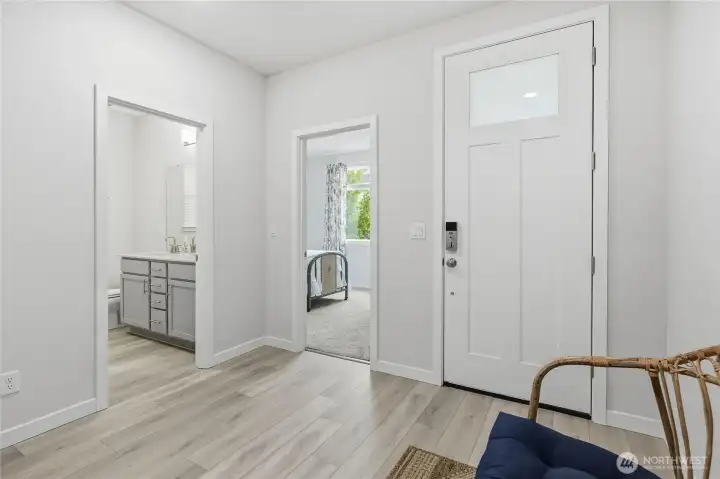 The entrance is very spacious!