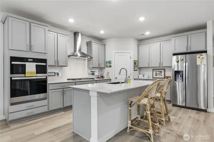 Be the star of your own show cooking show in your gourmet kitchen!