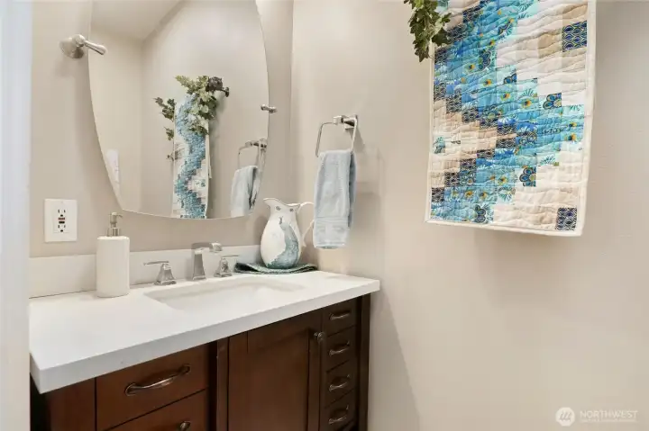 1/2 bath/powder room main floor