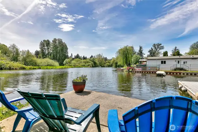 Waterfront Condo Lifestyle!