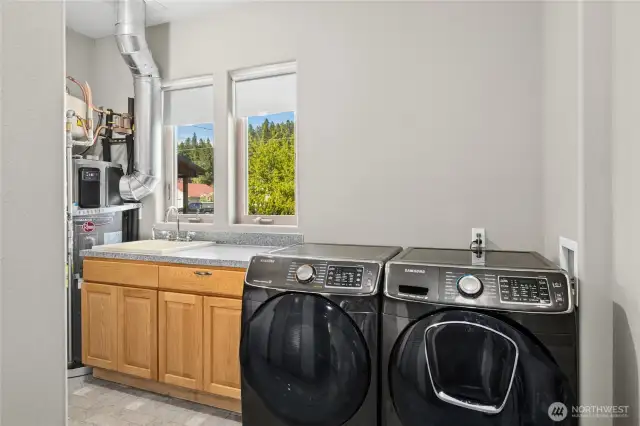Utility room/laundry