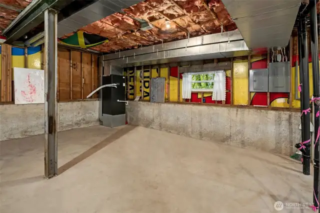Unfinished basement plumbed for bathroom