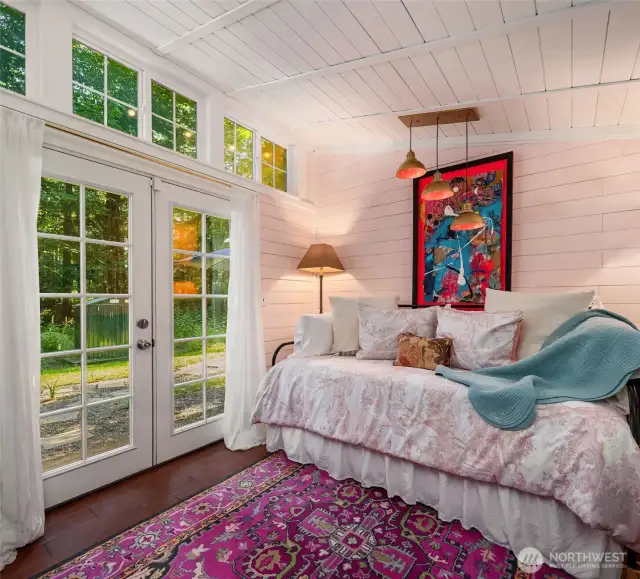 Studio cottage #2