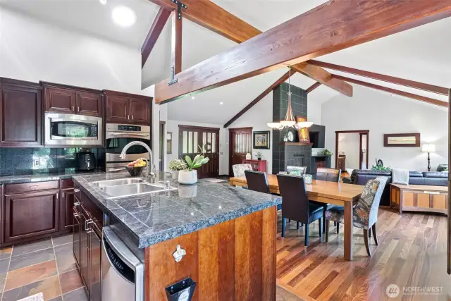 Those floors...beams!
