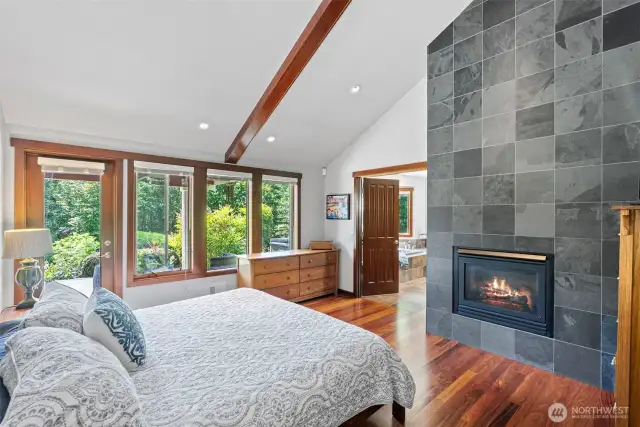 From  that hallway enter the 1st Primary ... light, bright with true Craftsman features