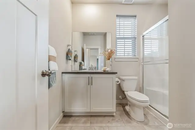 Main level Bathroom