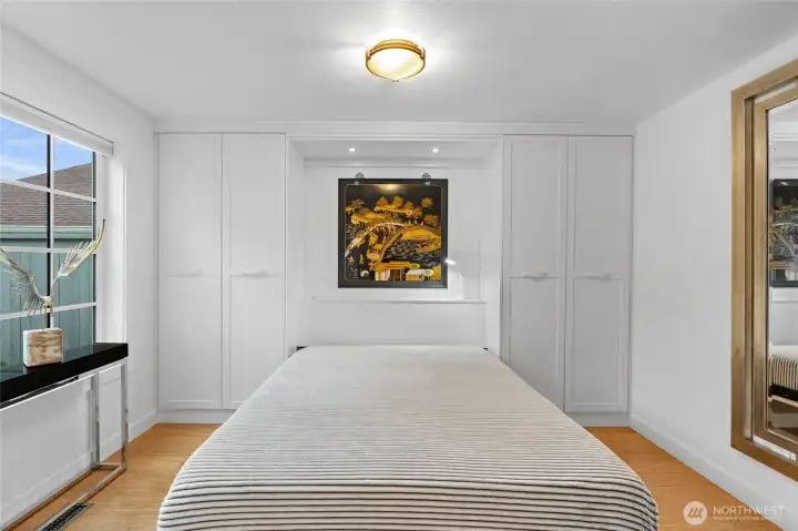2nd bedroom with Murphy bed pulled out.