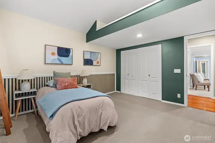 2nd bedroom with loft