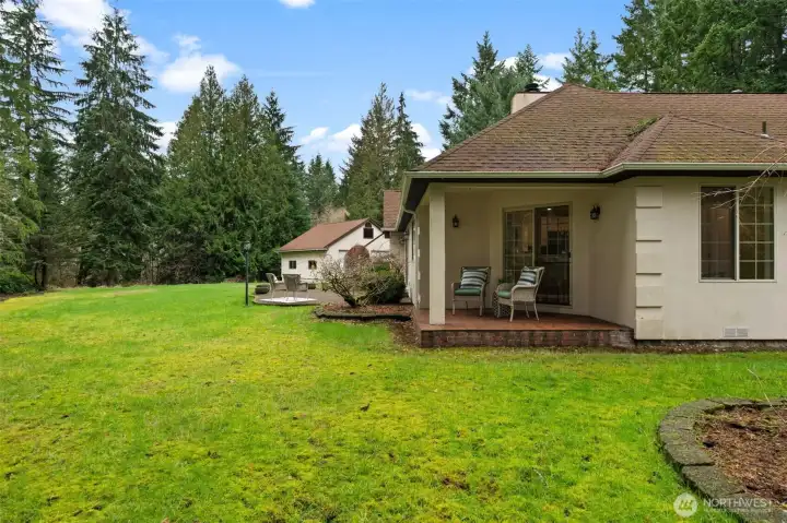 Covered patio off kitchen