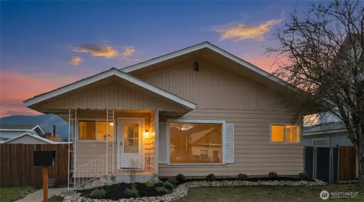 Welcome to 107 W 2nd Cle Elum, WA