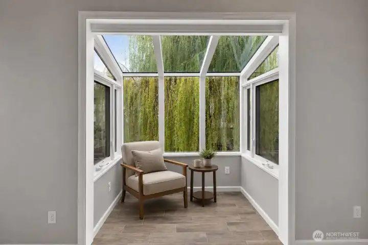 Mater bedroom suite reading nook.