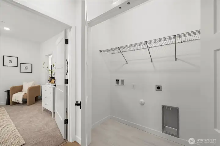 Photos of similar home for illustrative purposes. Photos of similar home for illustrative purposes.