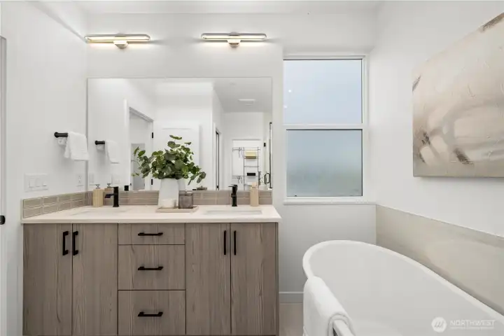 Photos of similar home for illustrative purposes. Photos of similar home for illustrative purposes.