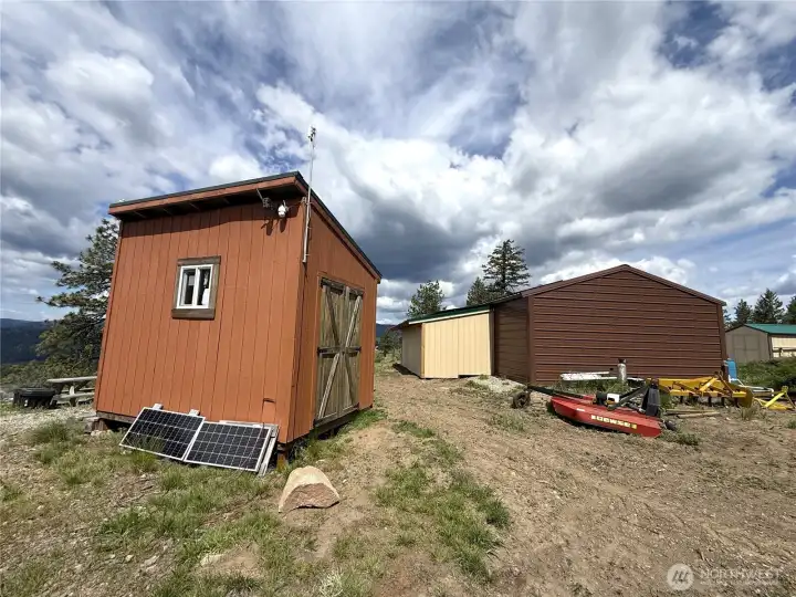 Shower House & Shop