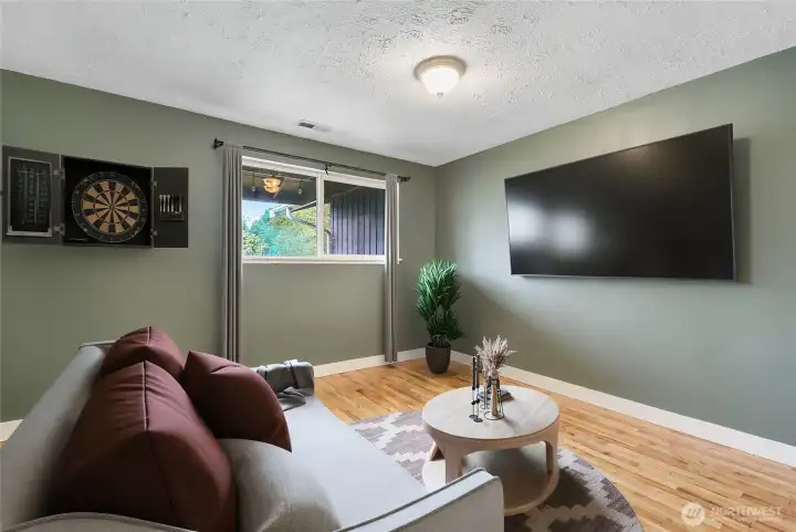 Bonus/game room with TV — great flex space for everyone