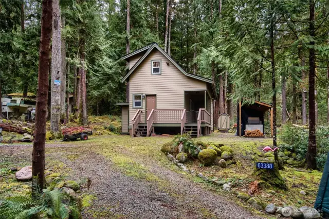 Custom built cabin constructed in 2008.