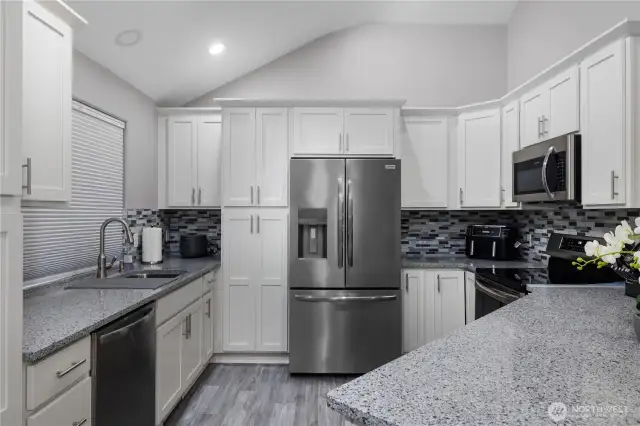 Your NEW KITCHEN!