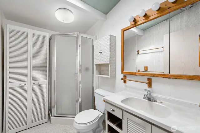 Top floor bathroom