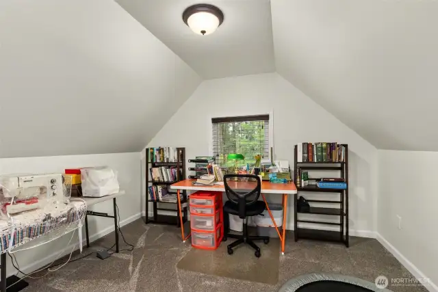 Upper level bedroom 1