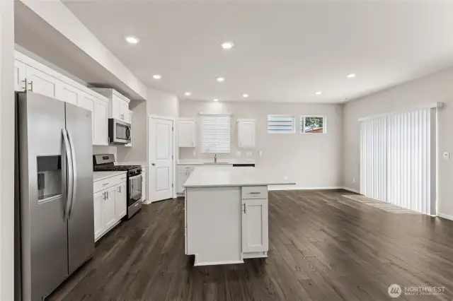 example of blinds/fridge that are available for purchase.
