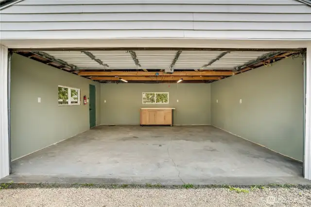 The garage has also been insulated and drywalled on three walls. Looking for a DADU in the future? The potential is here!