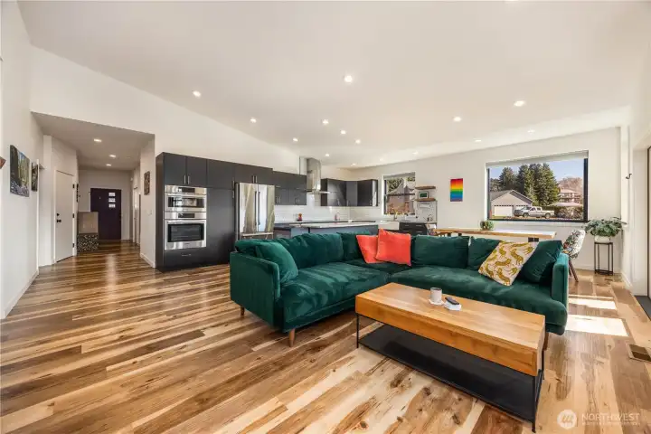 Large open concept, soaring ceilings, so much light!
